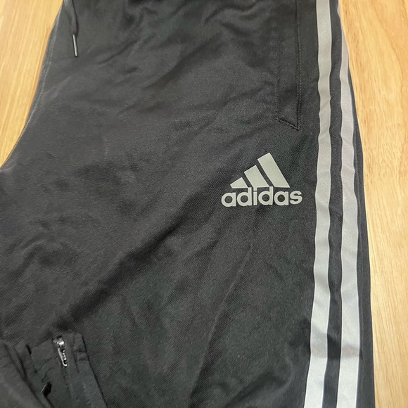 XL Adidas Track Sweatpants Mens Unisex Women Pants Activewear Sports Spandex Bla - Picture 9 of 9